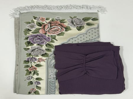 طقم شرشف مرد سي واي(Mard) مع سجاده اللون موف الطول من الكتف 160cm  مع سجادة  رمادي