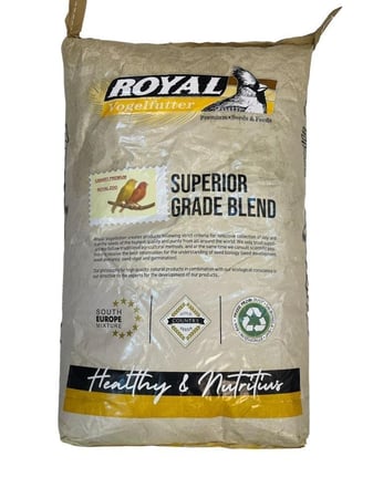 اكل كناري تعبئة 1 كيلو من شركة رويال