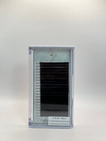 رموش المنك الطبيعي