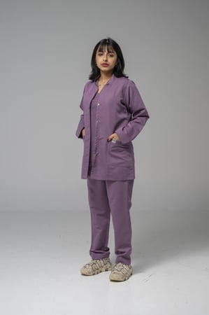 جكت طبي لون لحمي