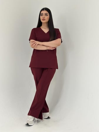 سكراب طبي عنابي