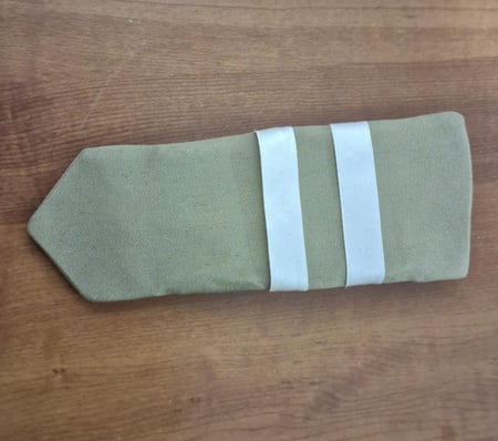 سبلاين كتافية رتبة عريف الطليعة