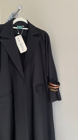 Zi Signature in crepe