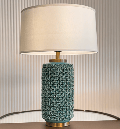 إيفالا — أبجورة طاولة