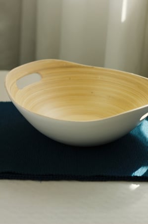 وعاء تقديم خيزران- أبيض