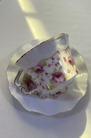 كوب شاي أوروبي