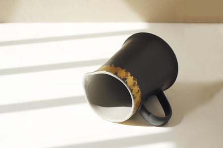 إبريق سيراميك