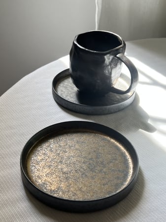 صحن سيراميك حجري