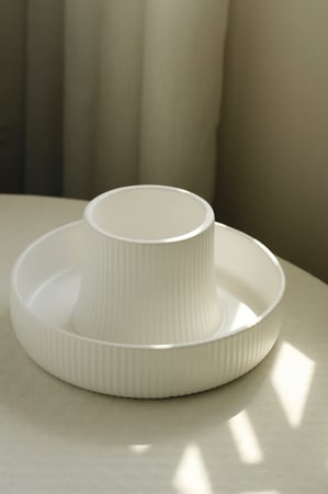 إناء زرع سيراميك - أبيض