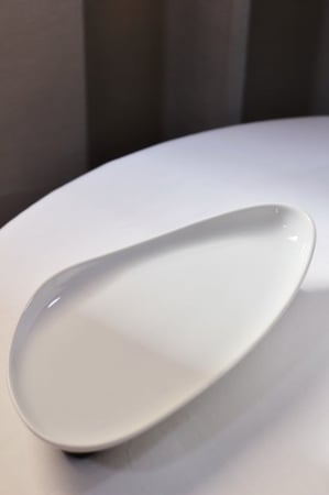 استاند سيراميك بتصميم غير منتظم