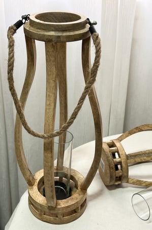 فانوس خشب خشبي