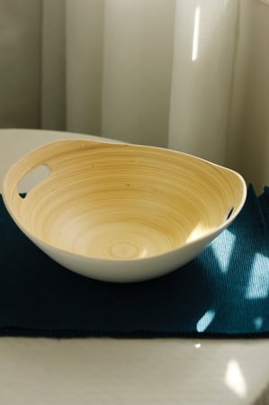 وعاء تقديم خيزران- أبيض