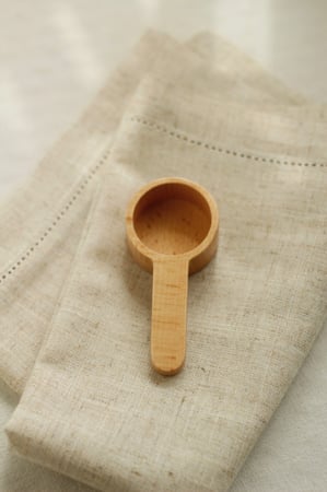 ملعقة قهوه خشب فاتح- صغيرة