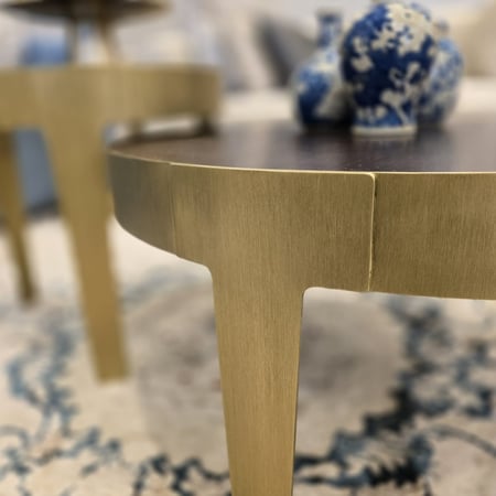 طاولة قهوة مع سطح خشبي (كبير) /(BIG) COFEE TABLE WITH WOODEN TOP