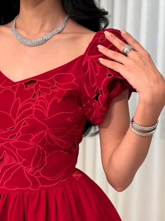 موقع فساتين سهرة فخمة نوف فاشن