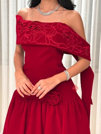 فساتين سهرة فخمة