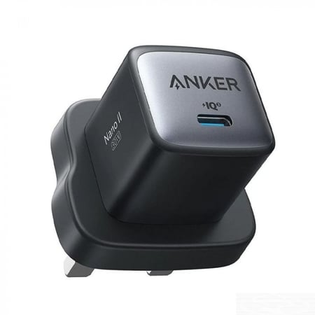 شاحن جداري أنكر USB-C نانو2 30 واط باللون الأسود