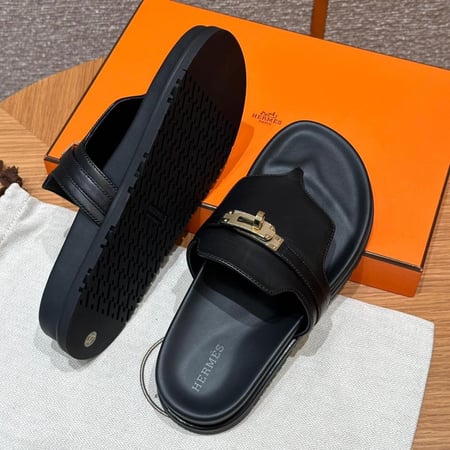 Empire sandal