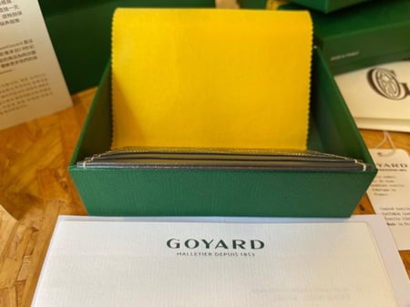 Cardholder قويارد