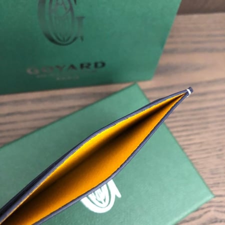 قويارد كحلي cardholder