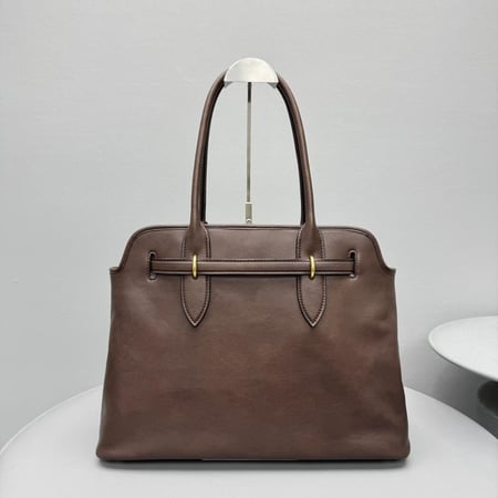 Miumiu Aventure