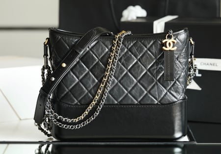 شانيل Gabrielle hobo bag