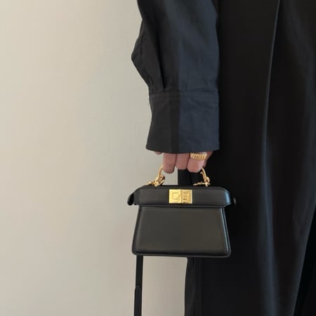 ‏PeekabooISeeU Micro