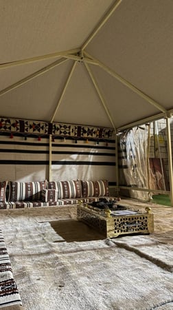 بيت شعر ثابت