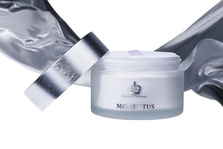 بودرة مومنتس - ميلر