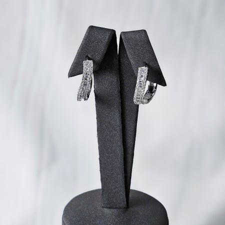 حلق زركون فضي