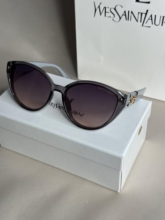 نظارة سان لوران Saint Laurent