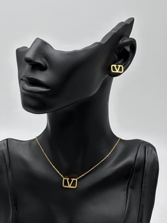 سلسال مع حلق فلانتيو بدون ملحقات