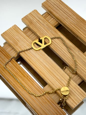 اسواره فلانتينو Valentino بدون ملحقات