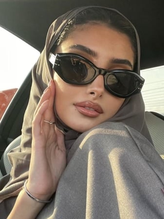 نظارة كريستين ديور الأكثر مبيعاً