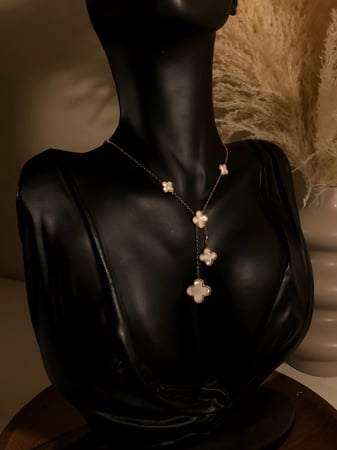 سلسال  فان كليف وجهين