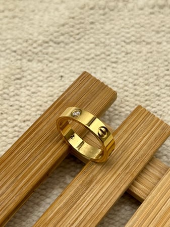 خاتم كارتير ذهبي Cartier