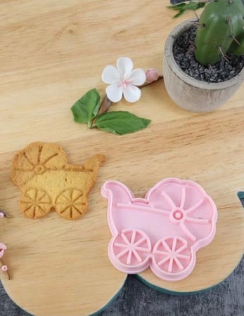 قطاعات مواليد ( طقم مكون من 4 قطع )