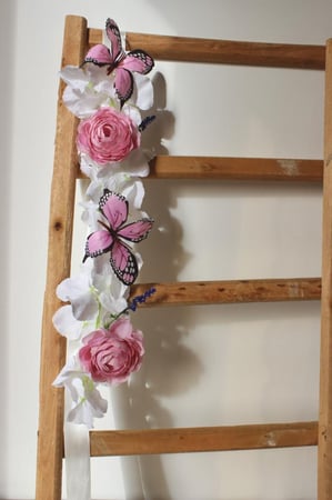 شريط الورد لقبعة التخرج