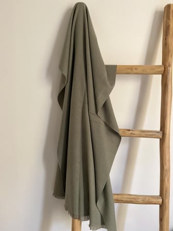 شال شتوي مع حفر الاسم