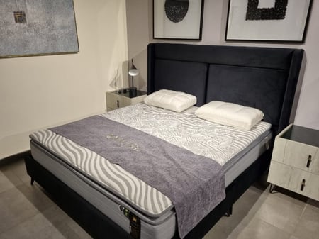 طقم مرتبة ريلاكس و سرير مربعين