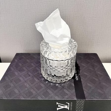 ٦علب مناديل زجاج كريستال