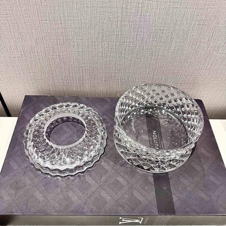 علب مناديل زجاج كريستال