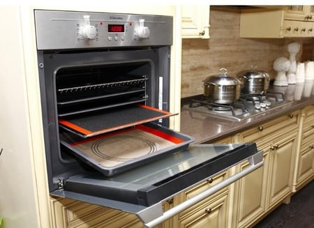 فرشة خباز سيلكون مخرم 39×58 سم