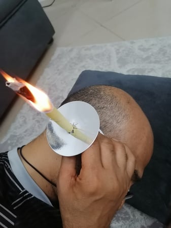 القلم الشمعي (لاخراج شمع الاذن)