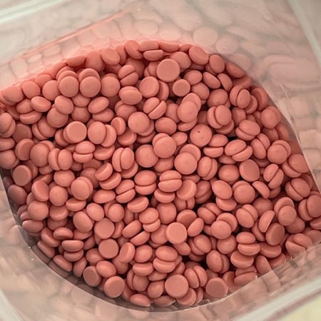 8 كياس واكس وزيت واعواد