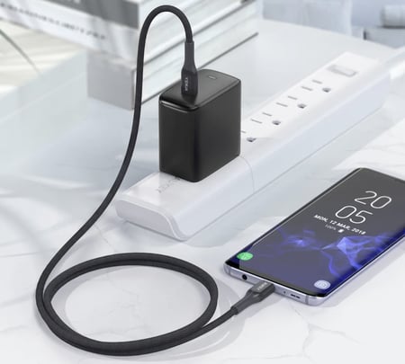 كيبل شحن سريع يو اس بي سي الى يو اس بي سي من أوكي