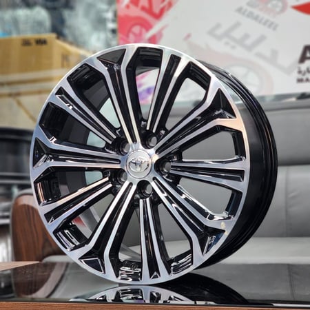 جنوط كورلا 2020 مقاس 17 مكحل اسود