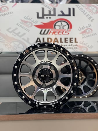 جنوط ميثود 5 مسمار مقاس 17 لاندكروزر + لكزس