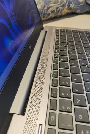 لابتوب HP Zbook 14
