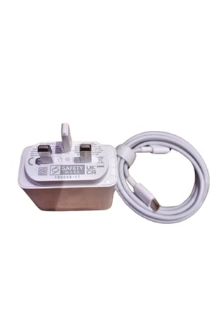 شاحن لابتوب هواوي 65 واط USB-C – أصلي وكاله جديد